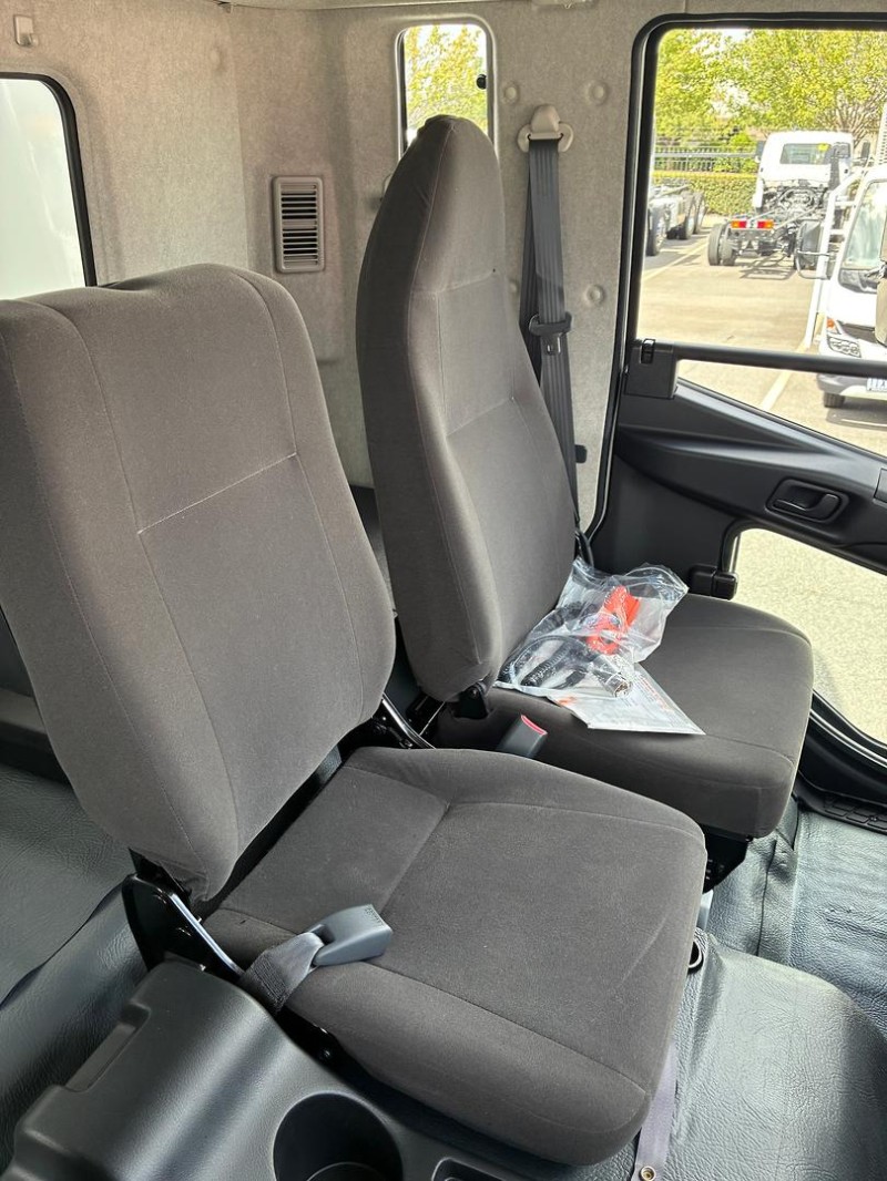 2024 Fuso Fighter 2427 14 Pallet Tautliner 